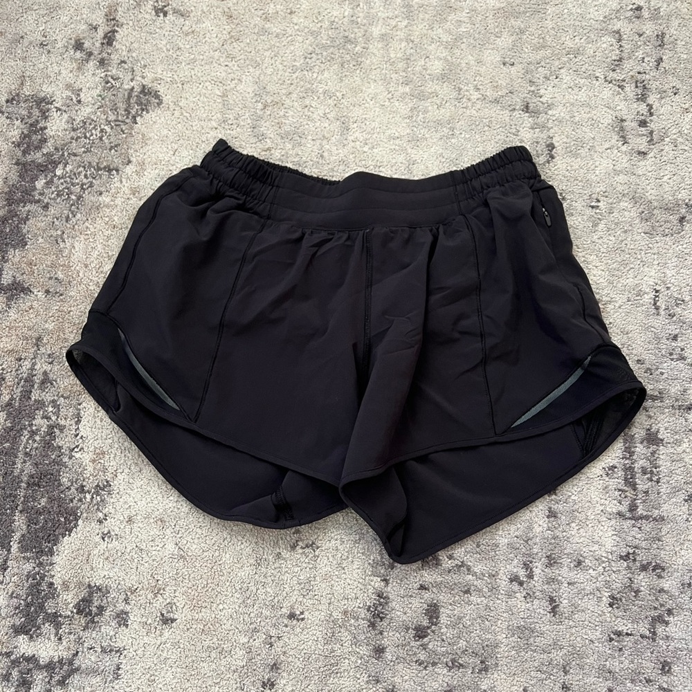 Lululemon hottie hot shorts